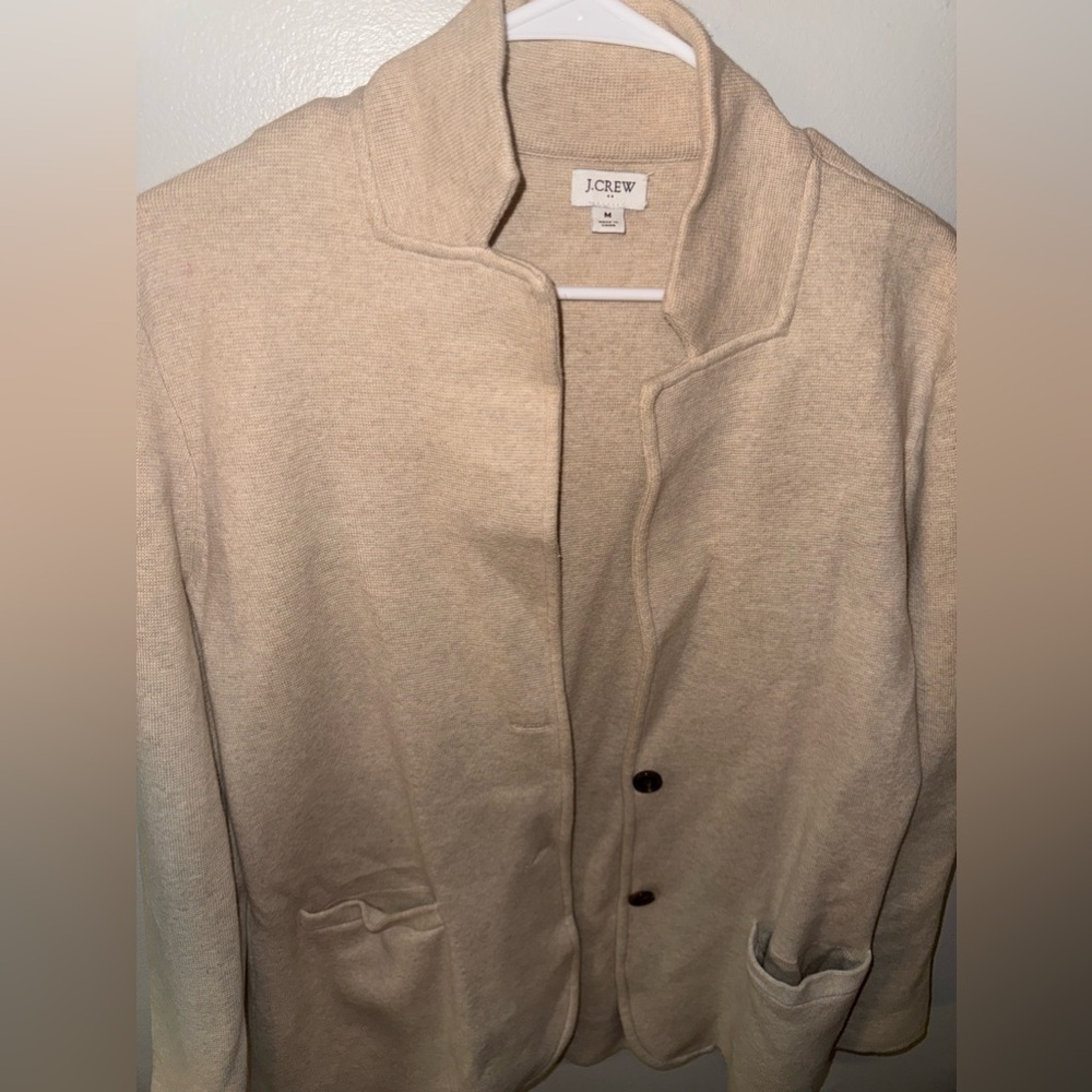 J.CREW crean sweater Size Mediun in excellent condition